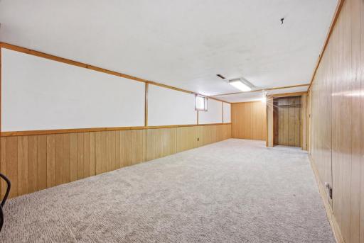 526 Birch Lane S, Moorhead, MN 56560