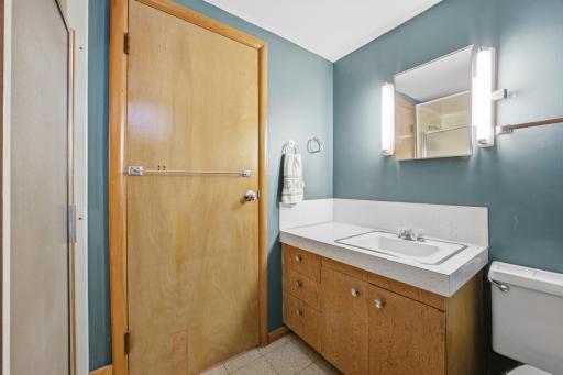 526 Birch Lane S, Moorhead, MN 56560