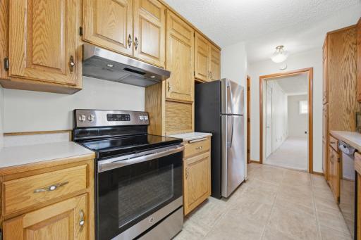 526 Birch Lane S, Moorhead, MN 56560