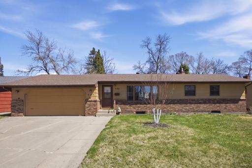 526 Birch Lane S, Moorhead, MN 56560