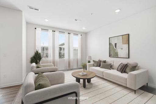 9669 4th Street Lane N, Lake Elmo, MN 55042