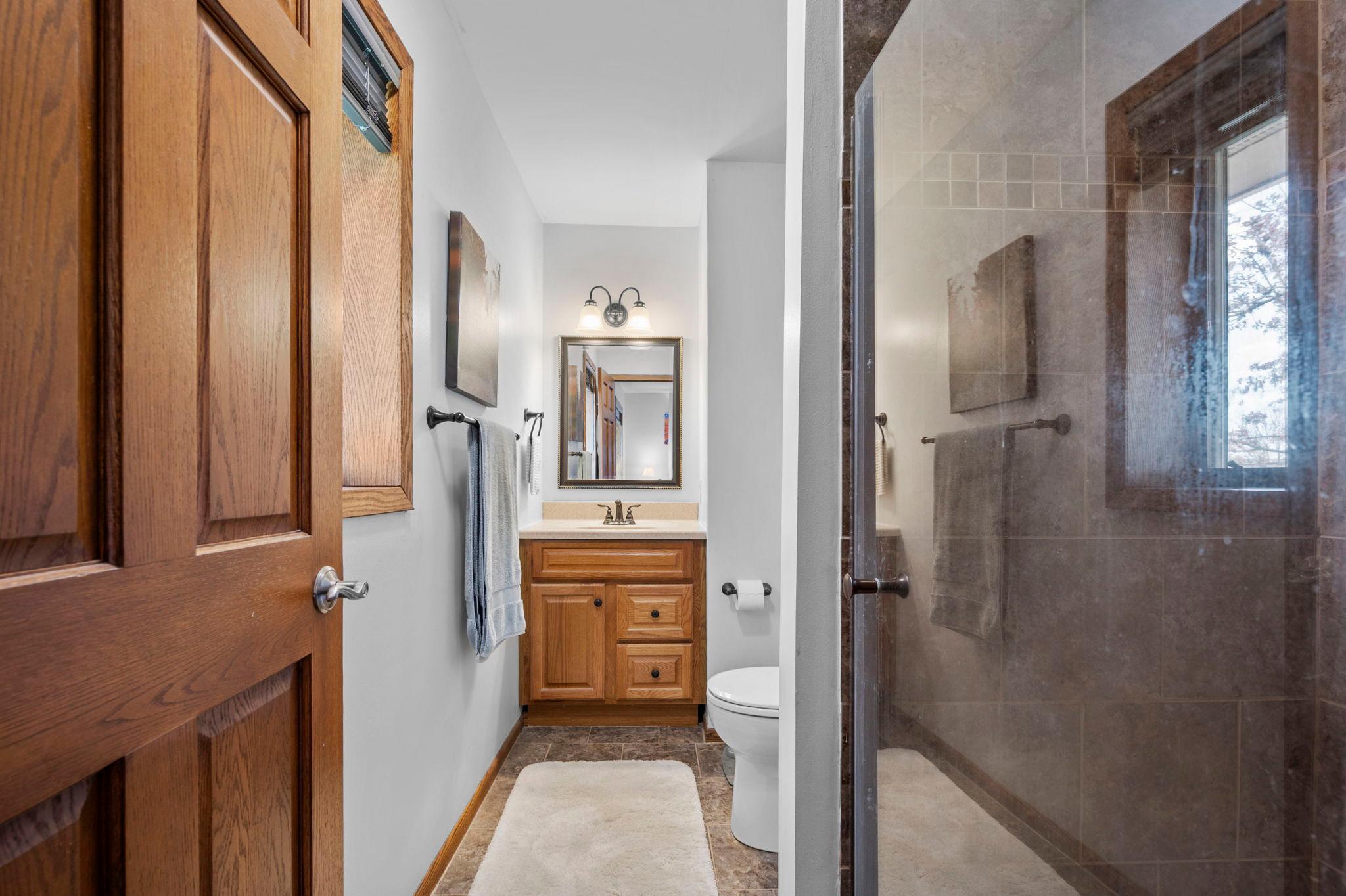 21650 Oakdale Dr, Corcoran, MN