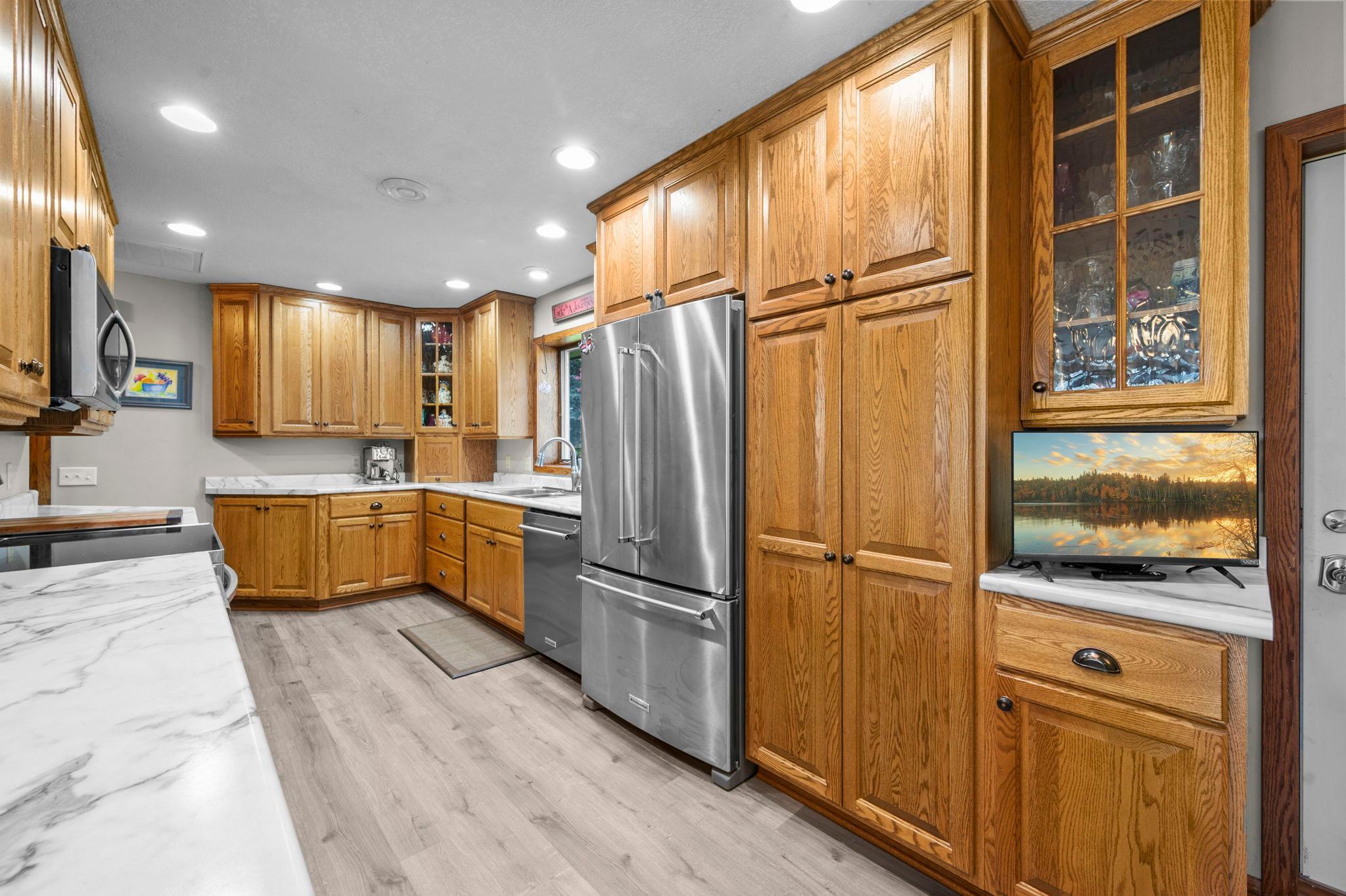 21650 Oakdale Dr, Corcoran, MN