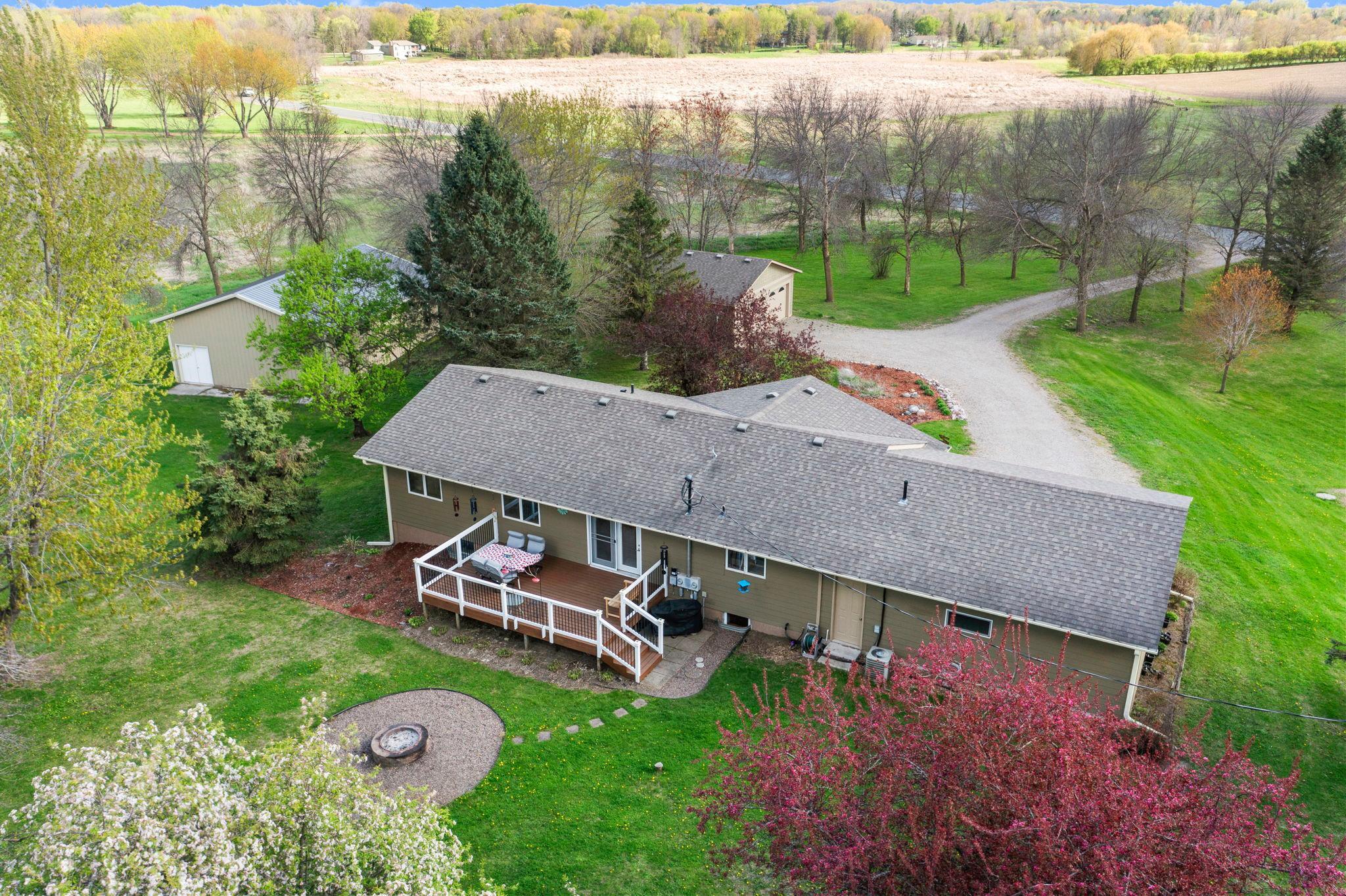 21650 Oakdale Dr, Corcoran, MN