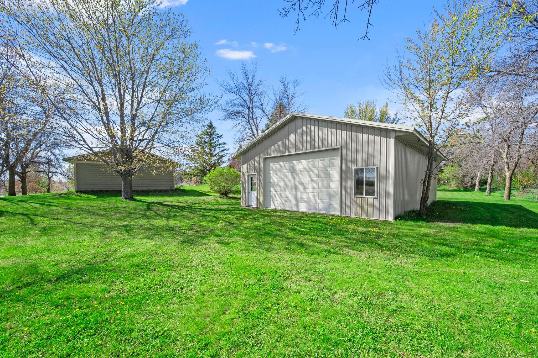 21650 Oakdale Dr, Corcoran, MN