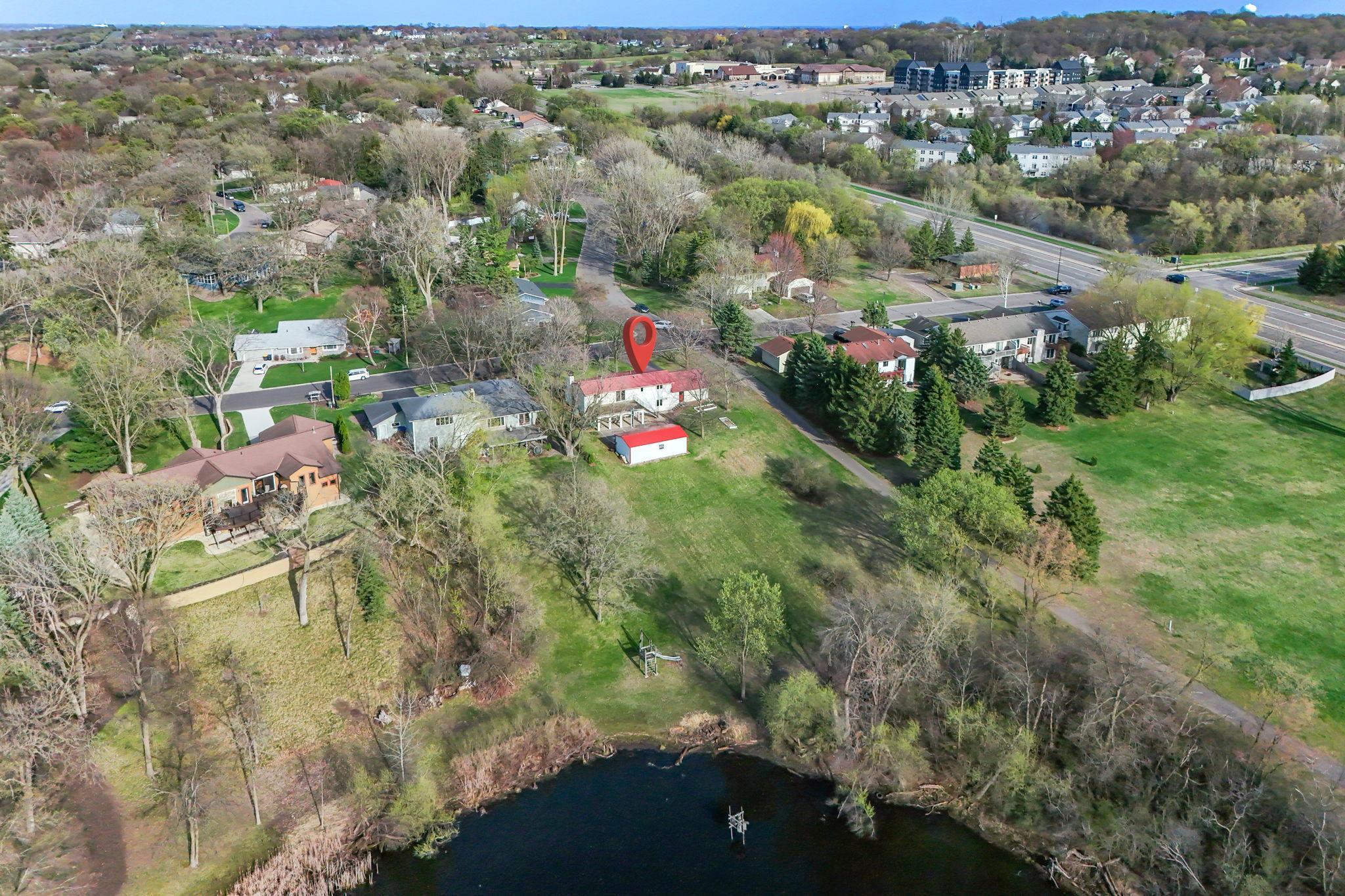 1-2-web-or-mls-16175-jamaica-ave-aerial-02.jpg