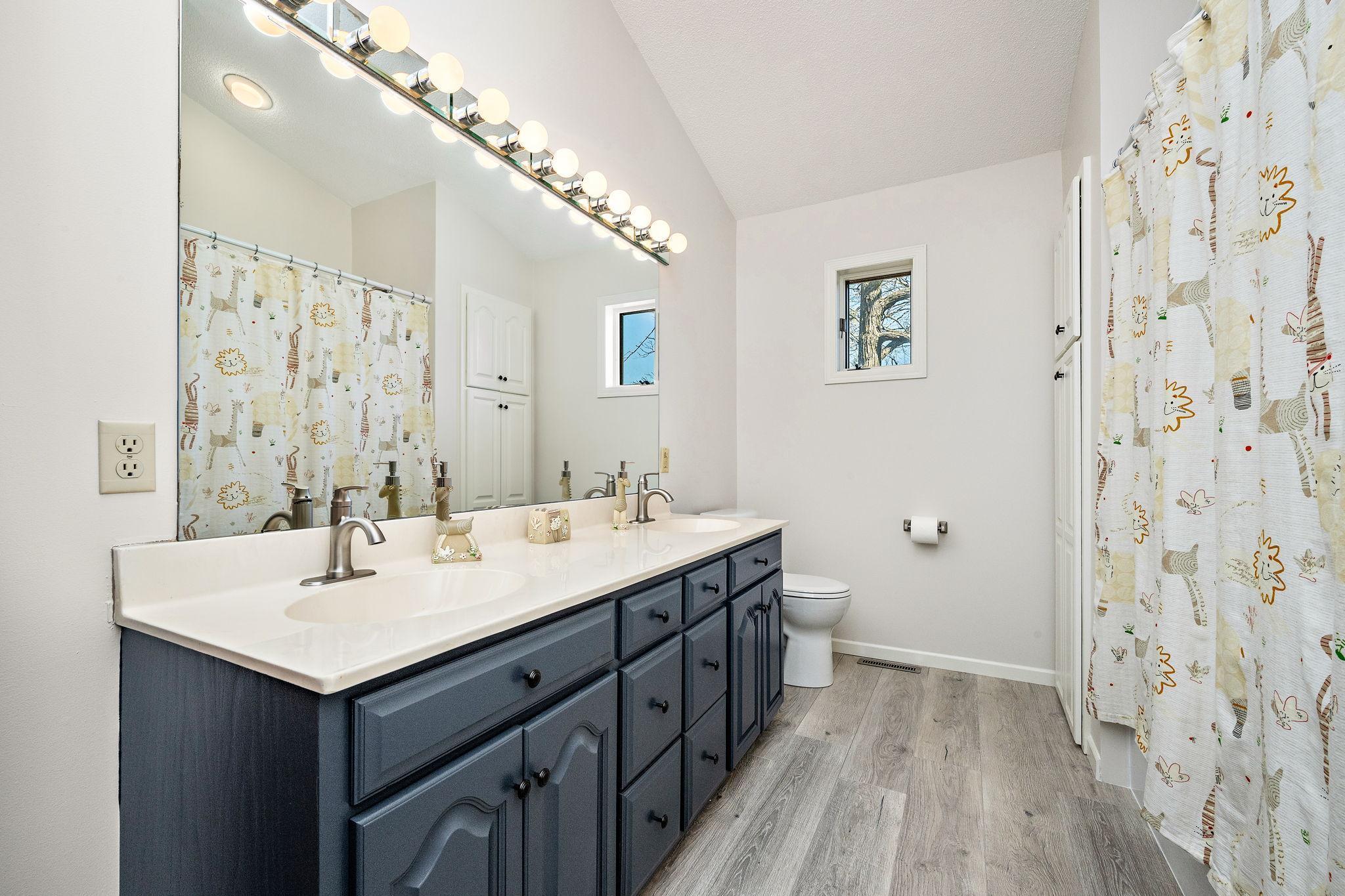 Remodeled full bathroom upstairs