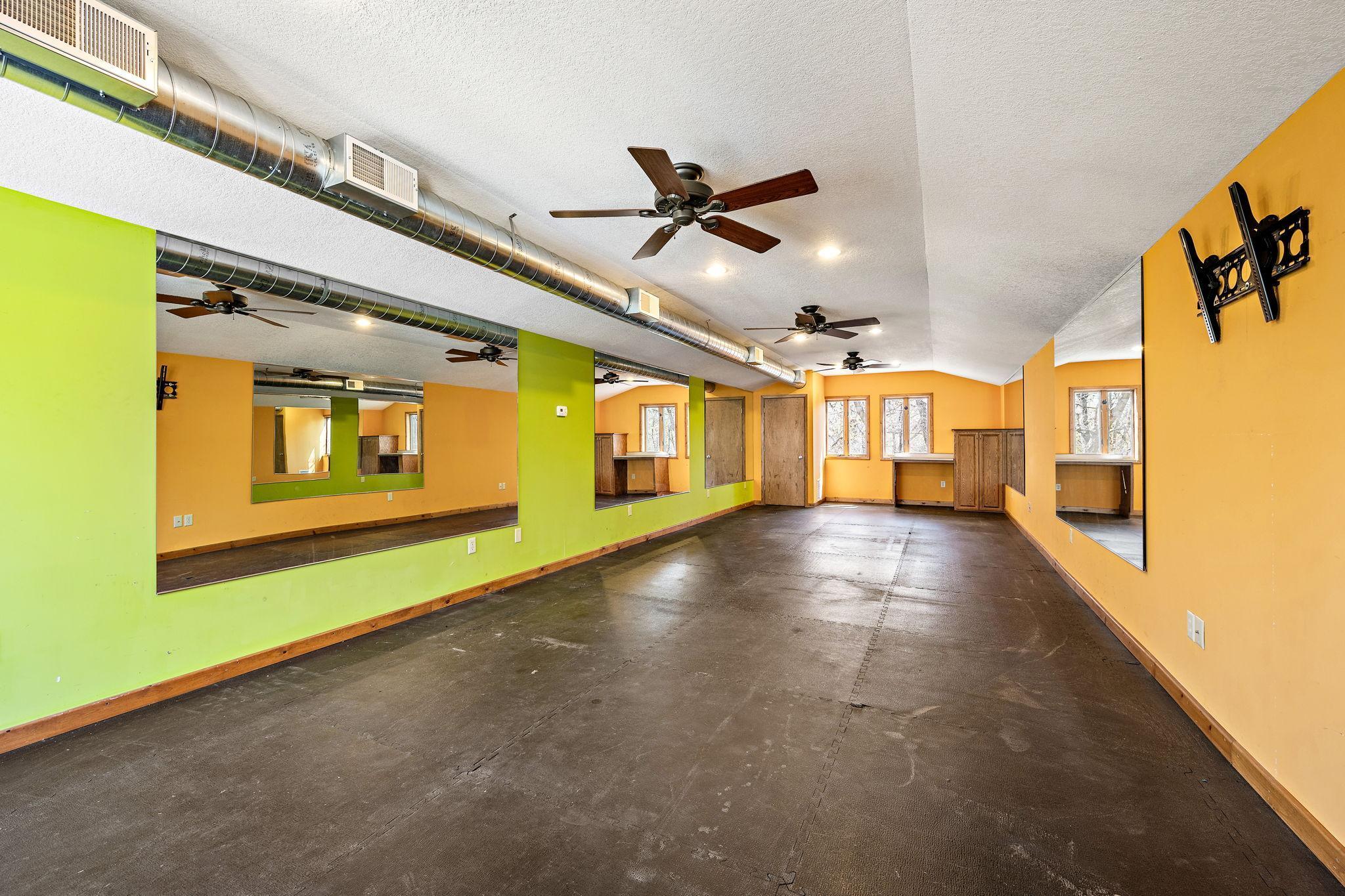 Detached garage 2nd floor is finished and heated & cooled