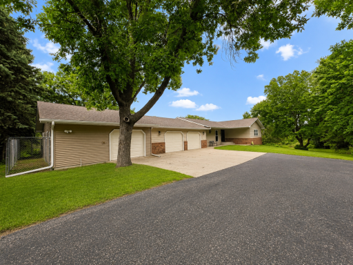 2398 122nd Avenue NE, Spicer, MN 56288