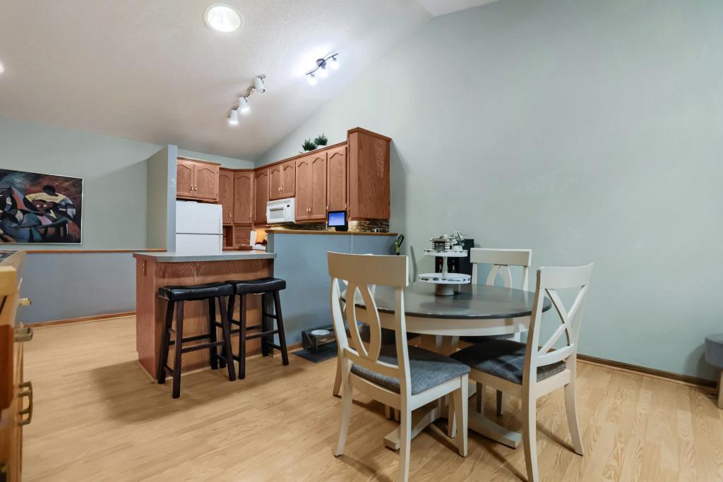 6303 Cavell Court - MLS Sized - 005 - 05 Dining Room.jpg