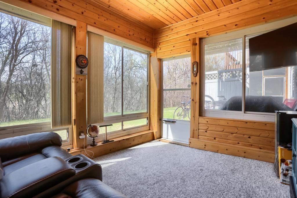 6303 Cavell Court - MLS Sized - 018 - 18 Balcony.jpg