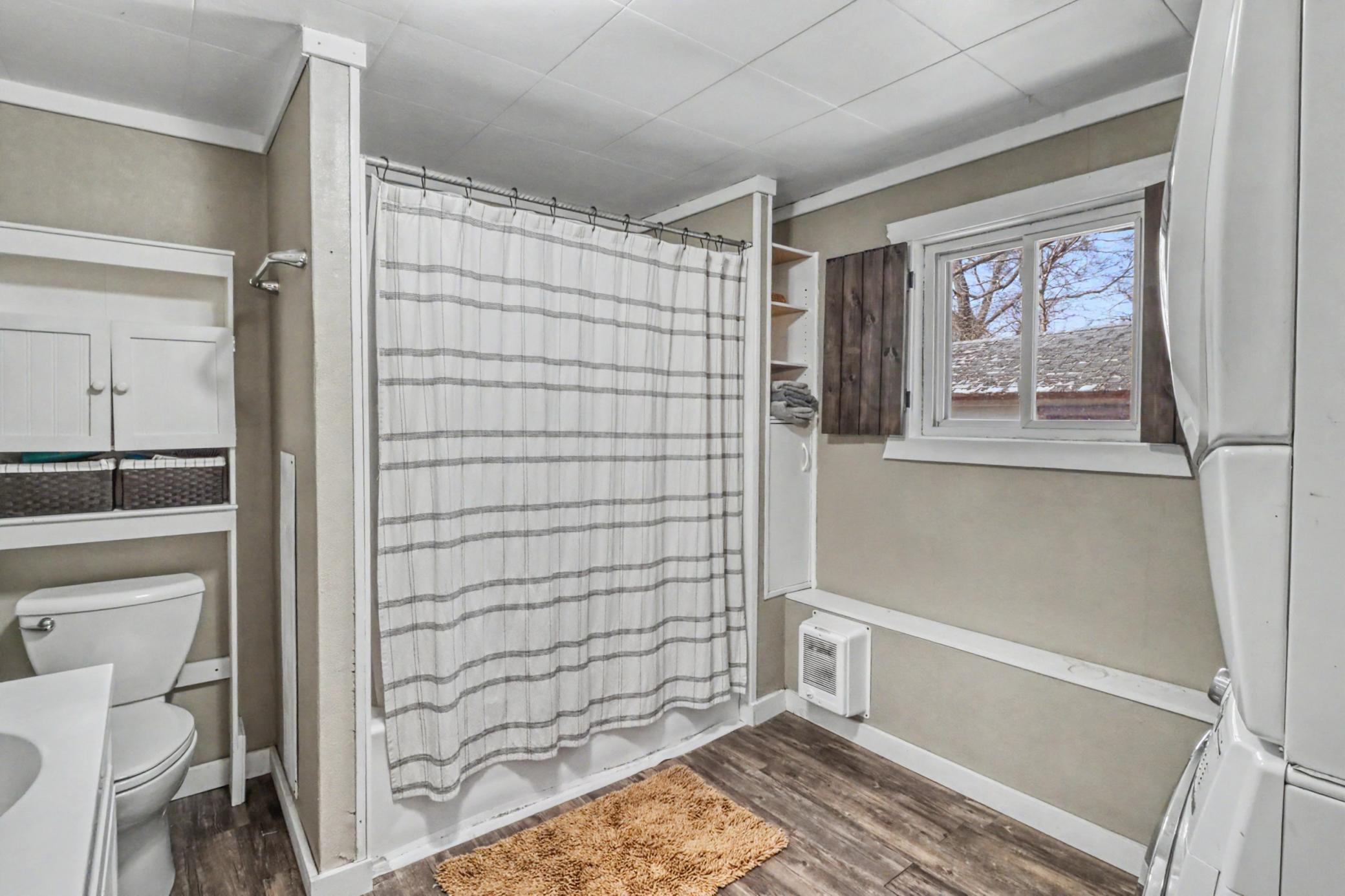 Bathroom_laundry1_1 - Copy.jpeg