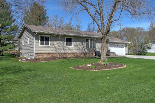 3125 Kenwood Street S, Cambridge, MN 55008