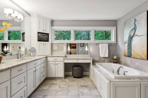 5295 Ranchview Lane N, Minneapolis, MN 55446