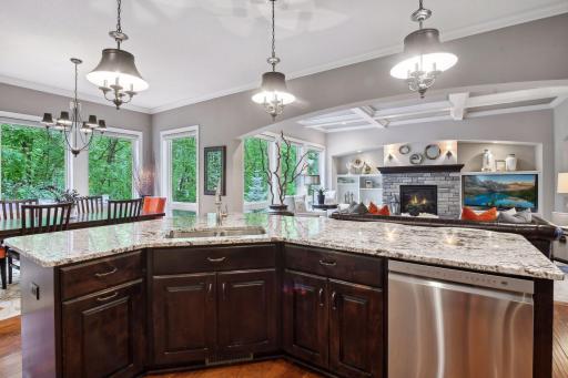 5295 Ranchview Lane N, Minneapolis, MN 55446