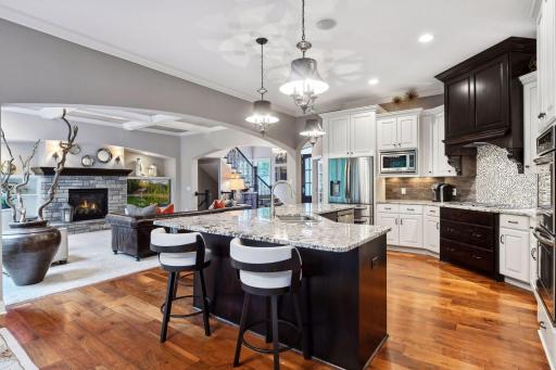 5295 Ranchview Lane N, Minneapolis, MN 55446