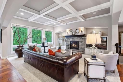 5295 Ranchview Lane N, Minneapolis, MN 55446