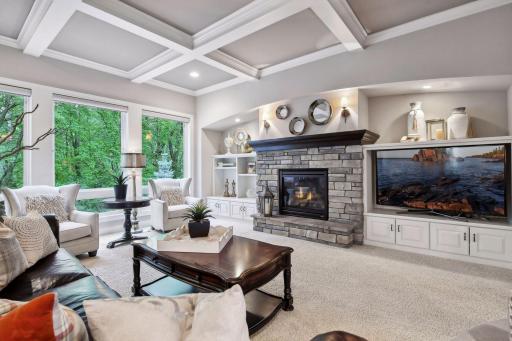 5295 Ranchview Lane N, Minneapolis, MN 55446