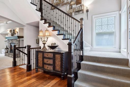 5295 Ranchview Lane N, Minneapolis, MN 55446