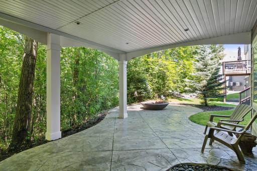 5295 Ranchview Lane N, Minneapolis, MN 55446