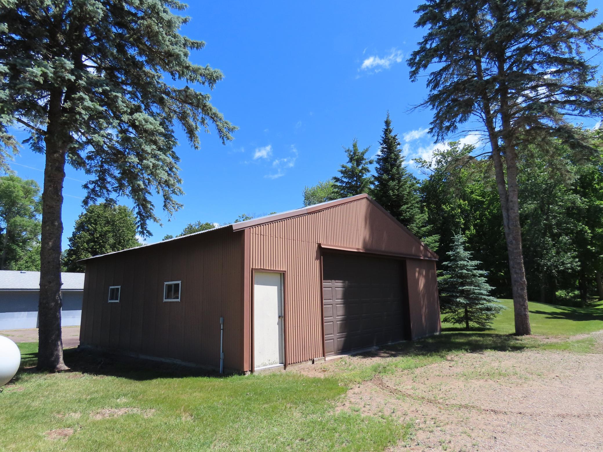 32x32 Pole barn