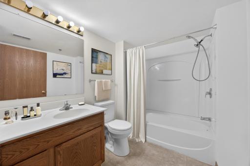 1826 Deerhaven Lane NE, 16, Rochester, MN 55906