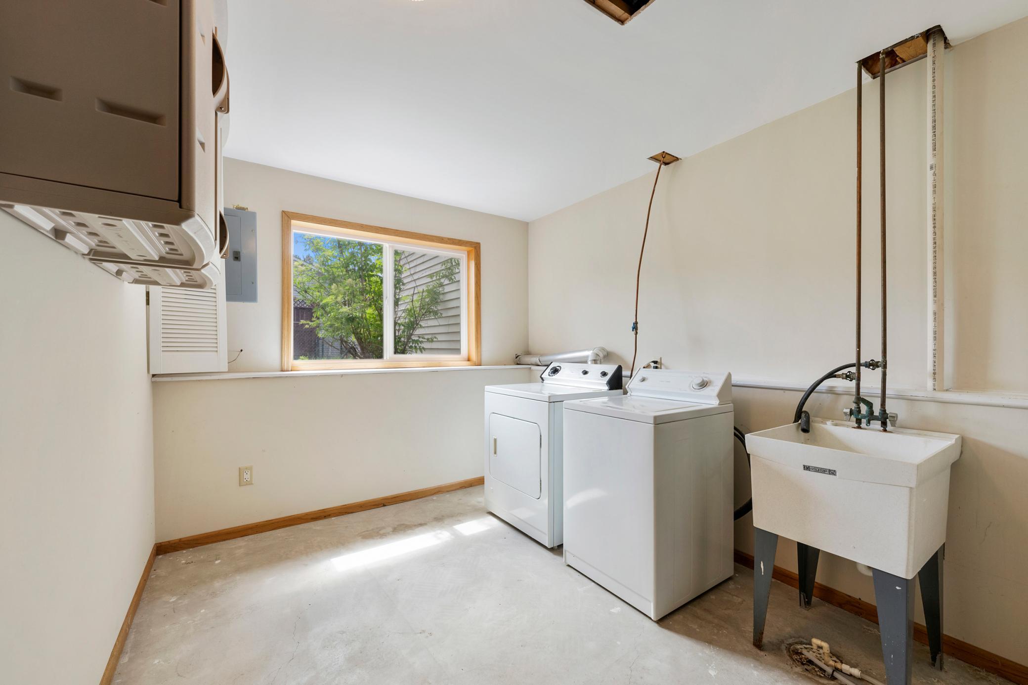 Huge laundry room