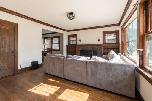3242 Newton Avenue N, Minneapolis, MN 55412