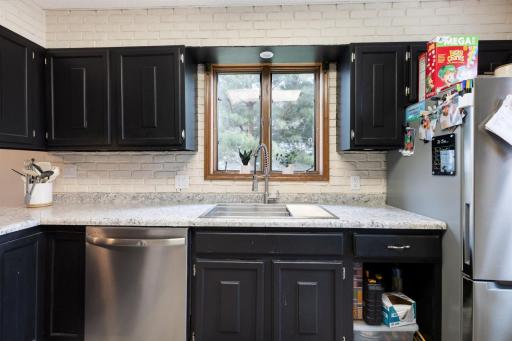 610 11th St S, Virginia, MN 55792