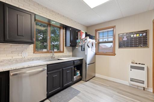 610 11th St S, Virginia, MN 55792