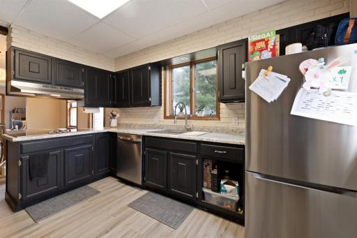 610 11th St S, Virginia, MN 55792