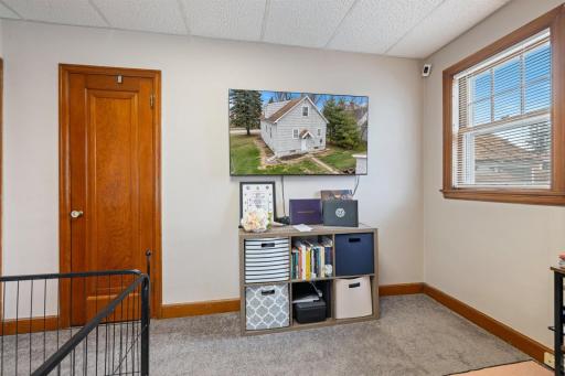 610 11th St S, Virginia, MN 55792
