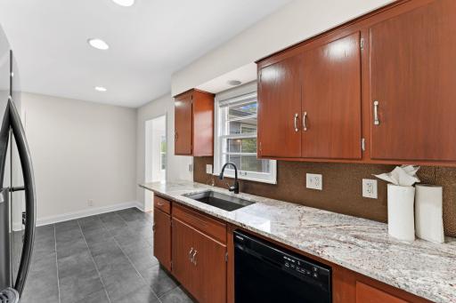 5109 W 58th Street, Minneapolis, MN 55436