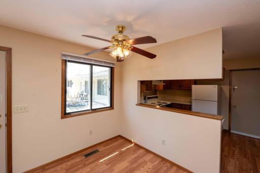 7552 15th Street Lane N, Saint Paul, MN 55128