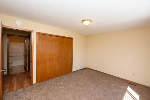 7552 15th Street Lane N, Saint Paul, MN 55128