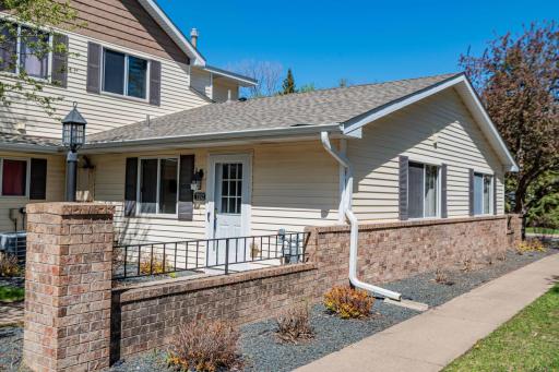 7552 15th Street Lane N, Saint Paul, MN 55128