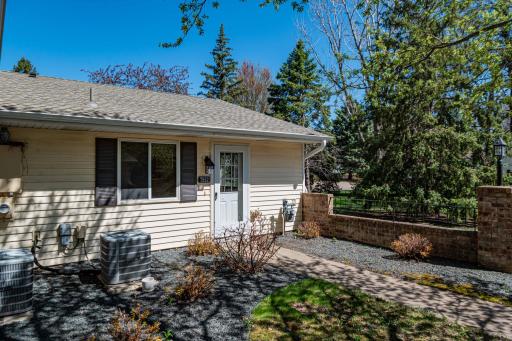 7552 15th Street Lane N, Saint Paul, MN 55128