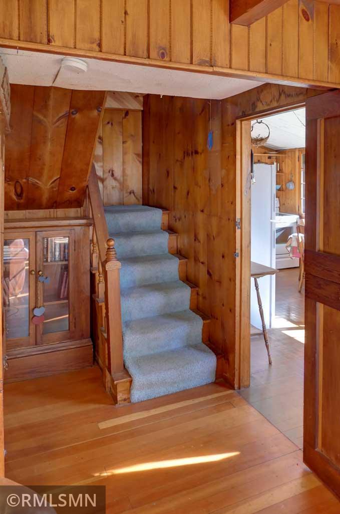 Let's head upstairs.