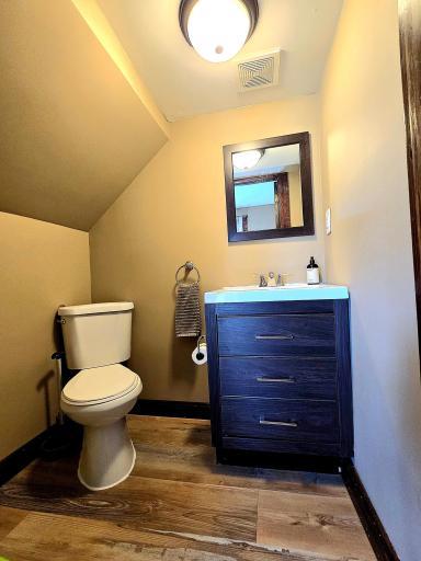 Convenient and updated 1/2 bath on the main level