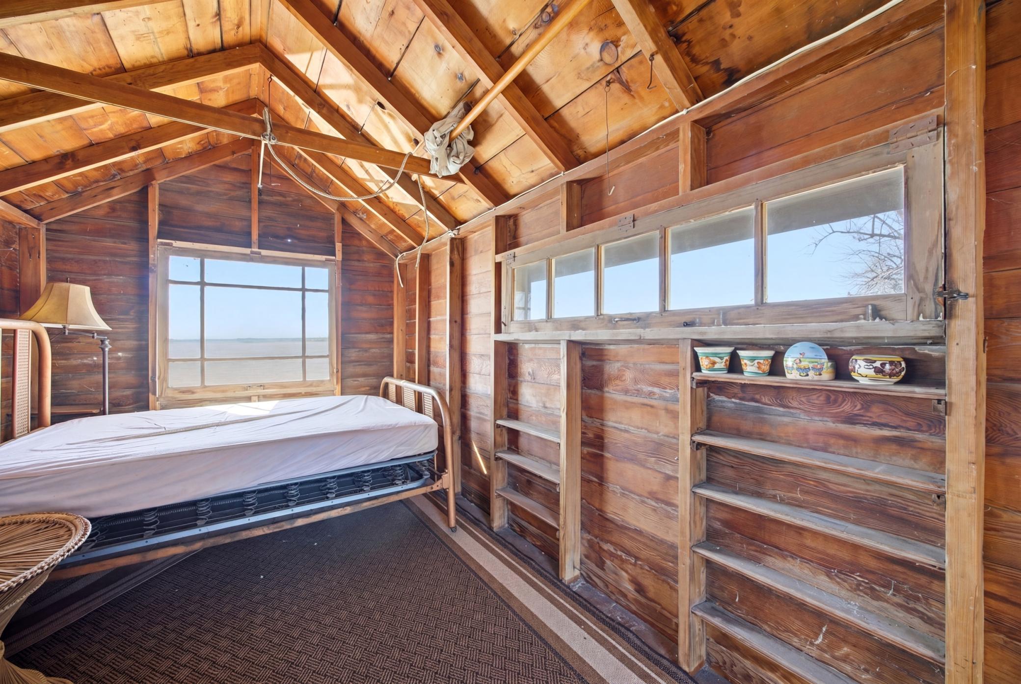 Irrepacable Boathouse