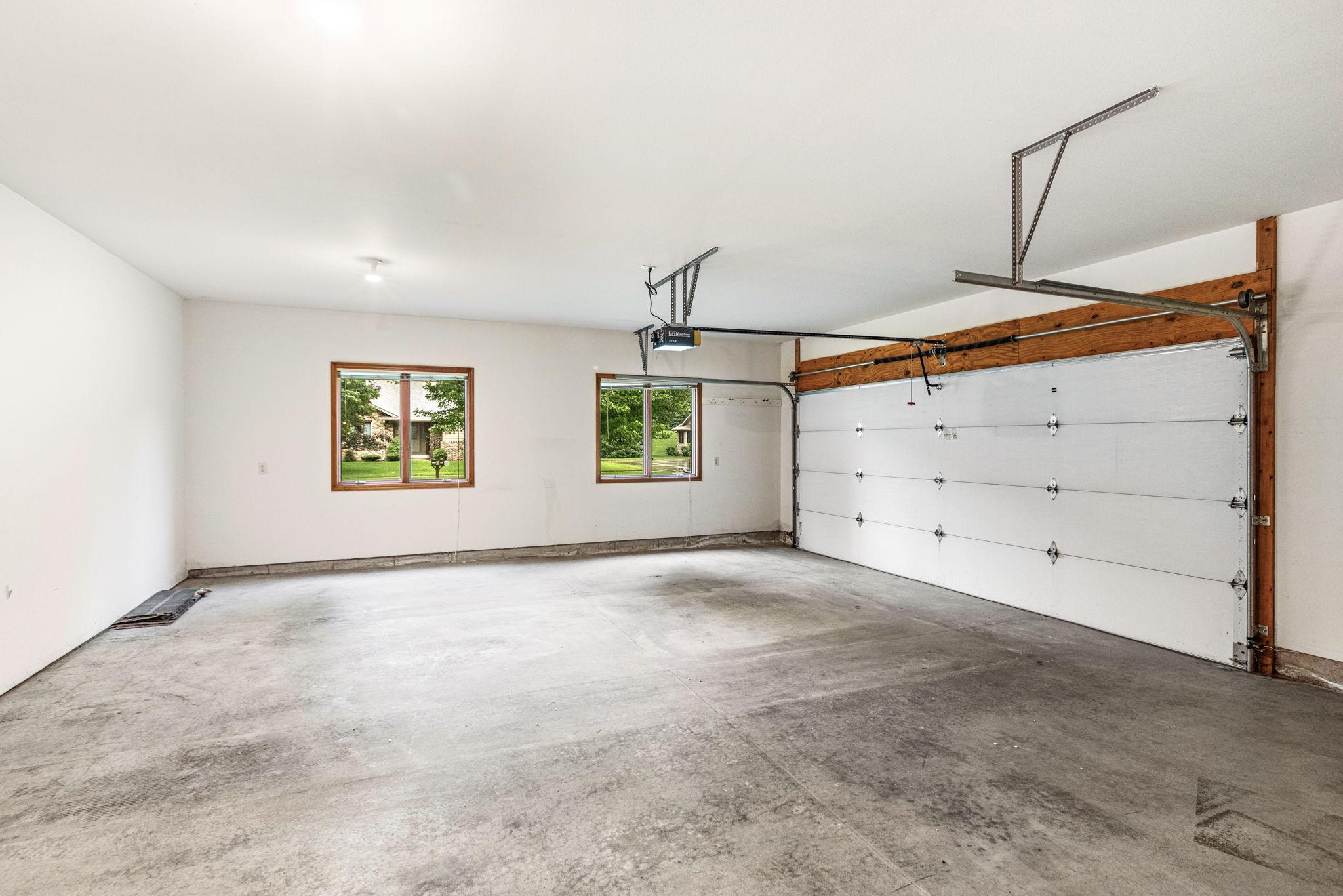 42-web-or-mls-2608 Princeton (42).jpg
