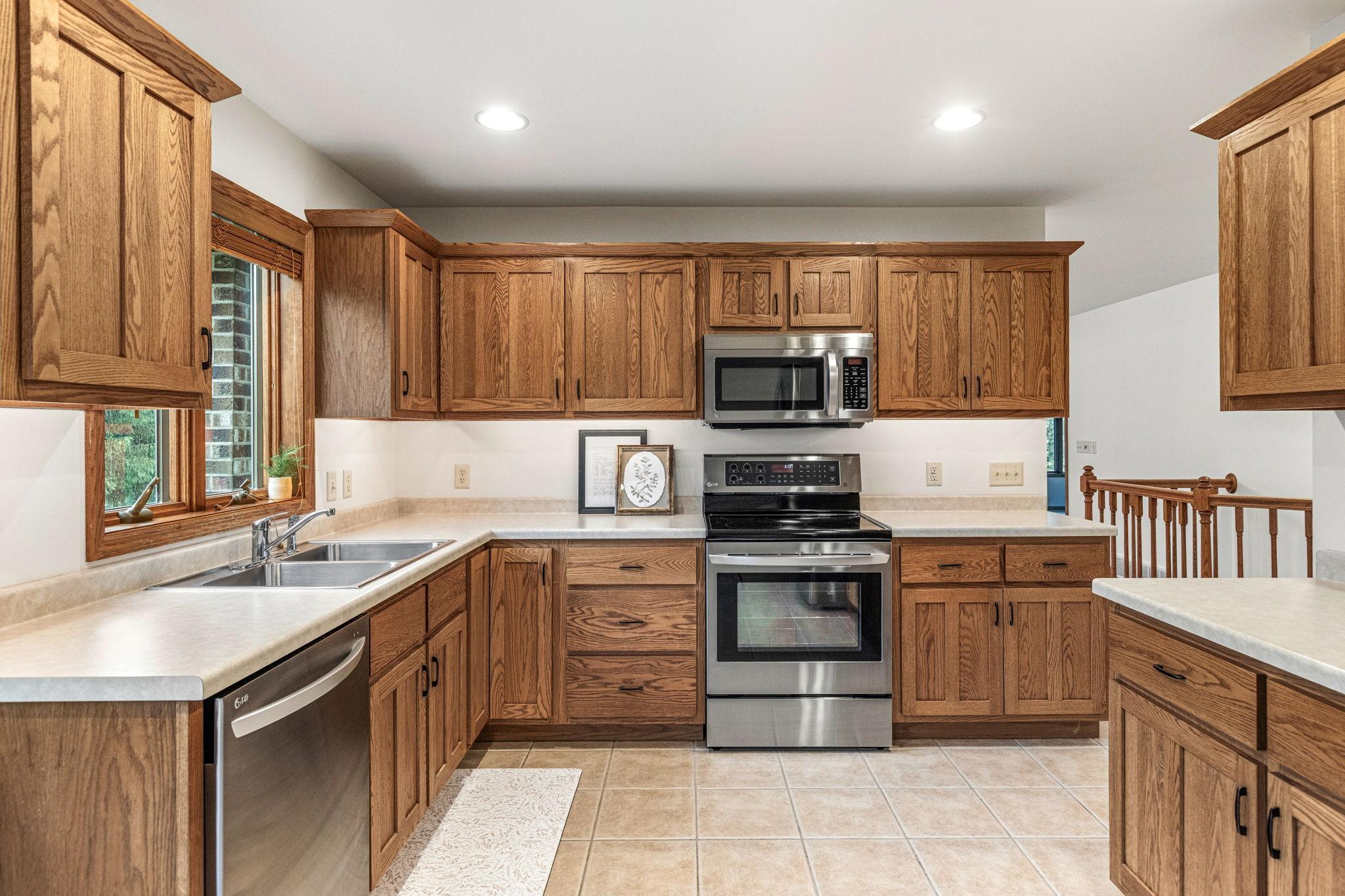 16-web-or-mls-2608 Princeton (16).jpg