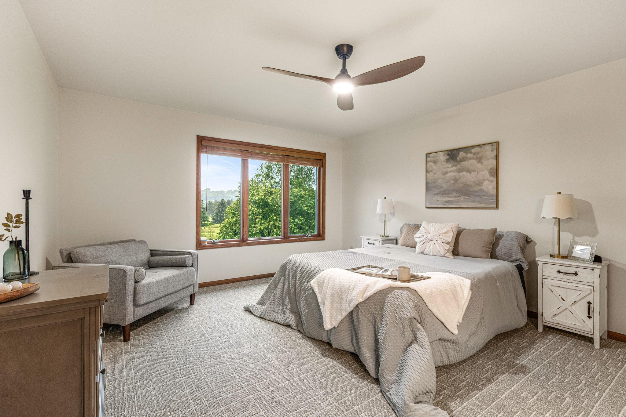 20-web-or-mls-2608 Princeton (20).jpg