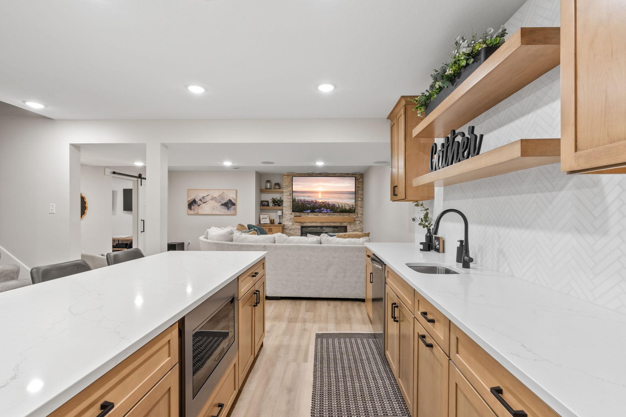 21253 Inspiration Path