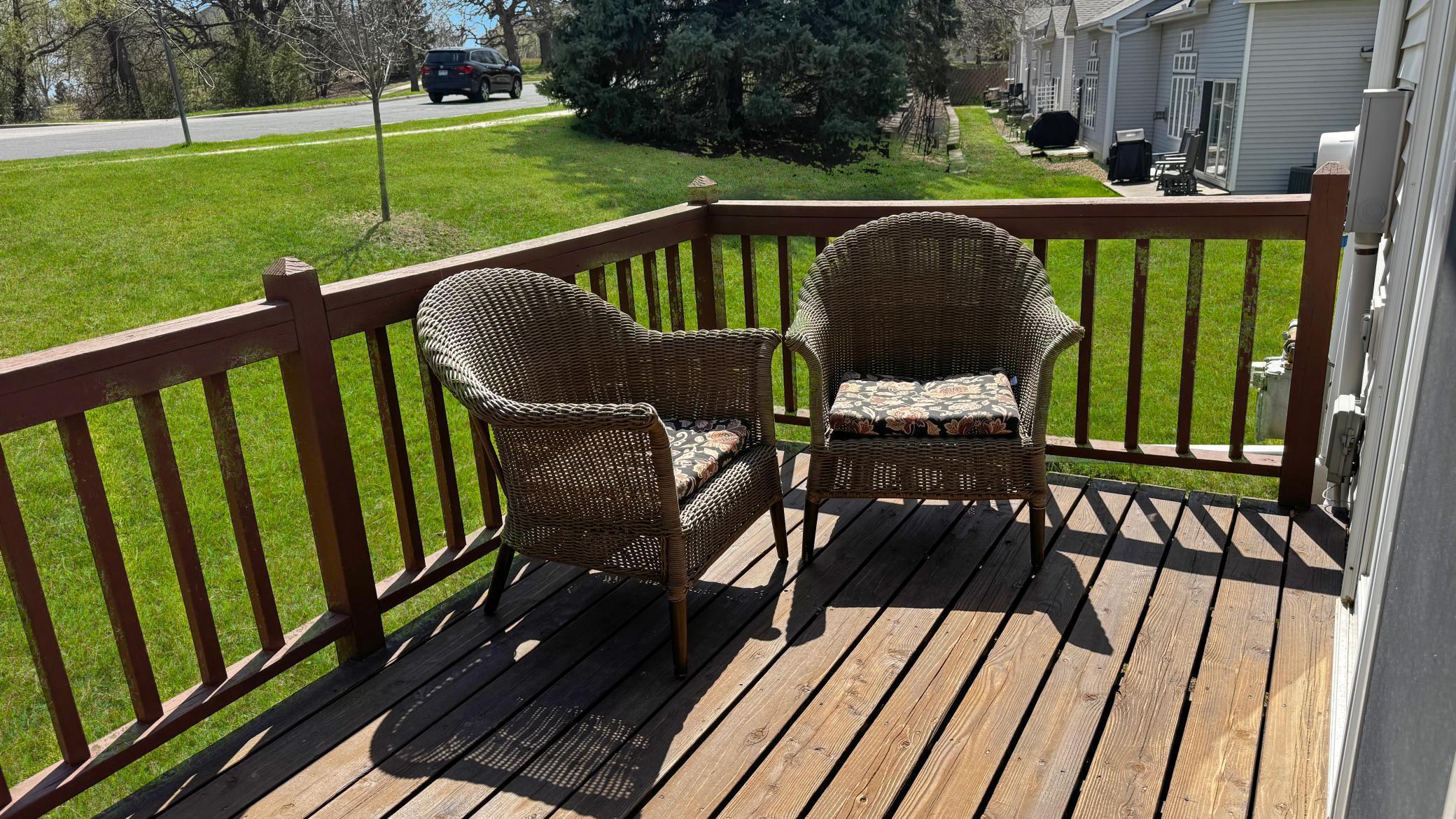 Lovely deck off the Living Room