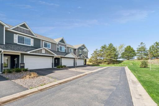 1473 Riverpointe Road, Watertown, MN 55388