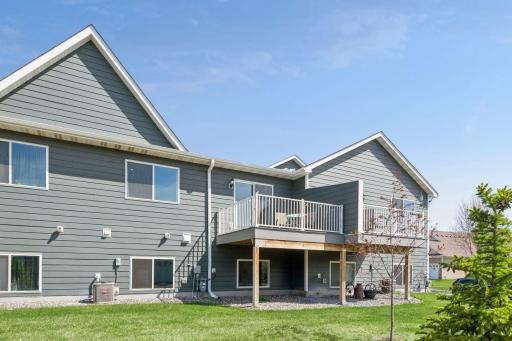 1473 Riverpointe Road, Watertown, MN 55388