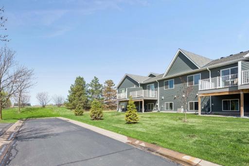 1473 Riverpointe Road, Watertown, MN 55388