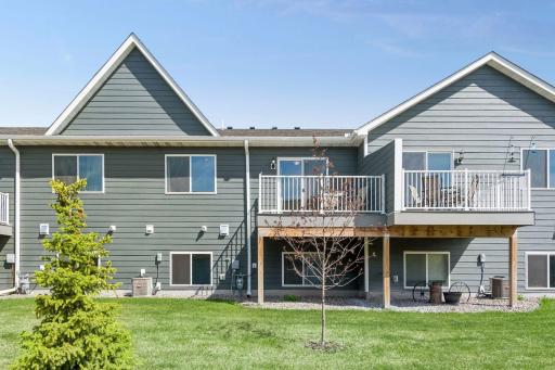 1473 Riverpointe Road, Watertown, MN 55388