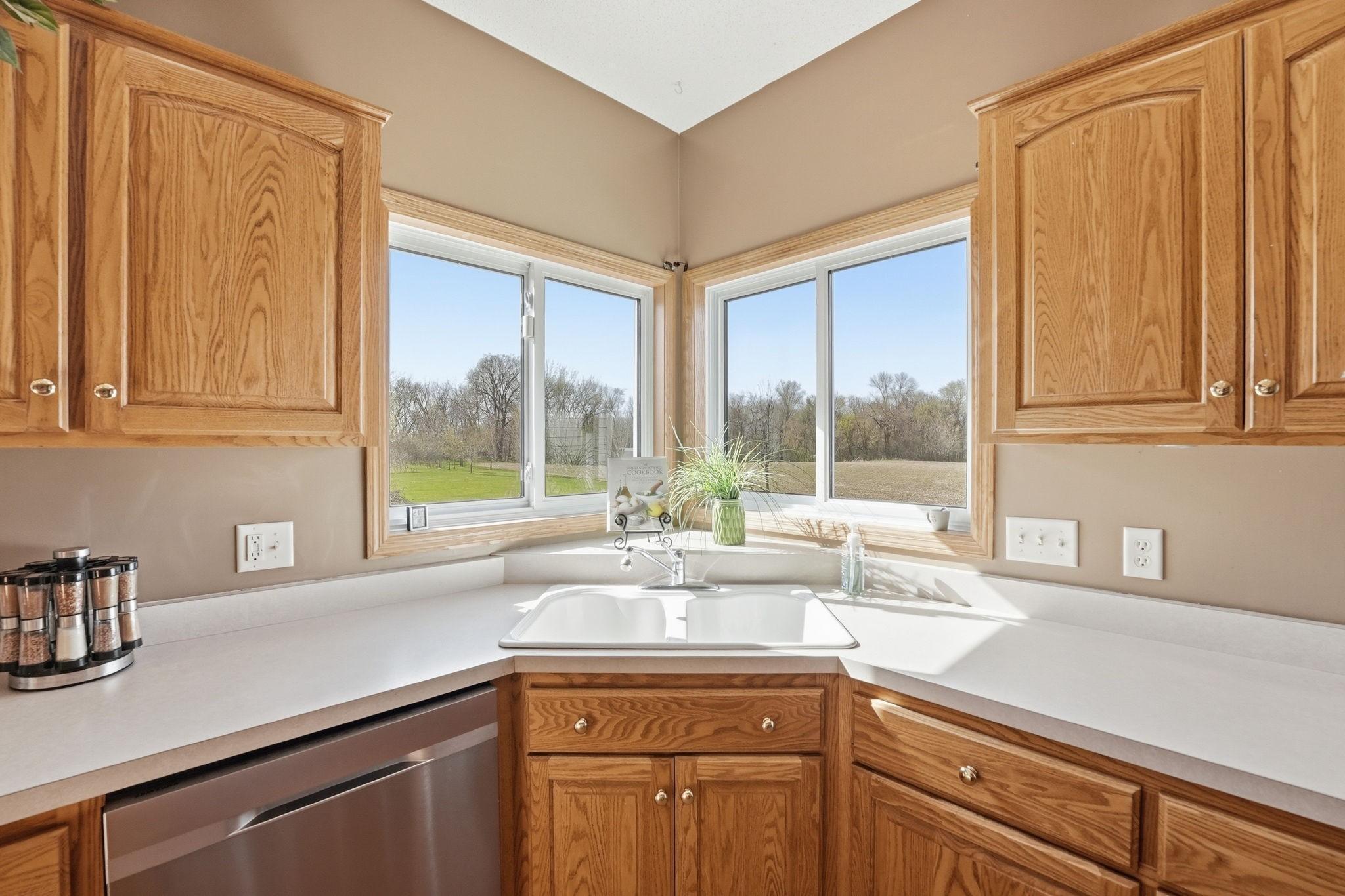 Lots of windows for nautral light!